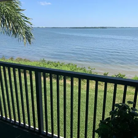 Runaway Bay 292